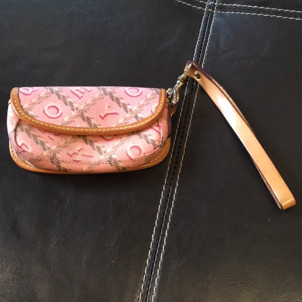 Dooney and Bourke wristlet